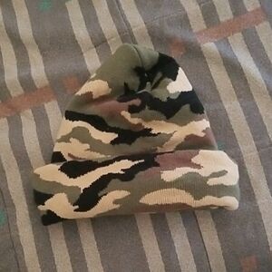 Kurt Adler Camouflage Kids Beanie